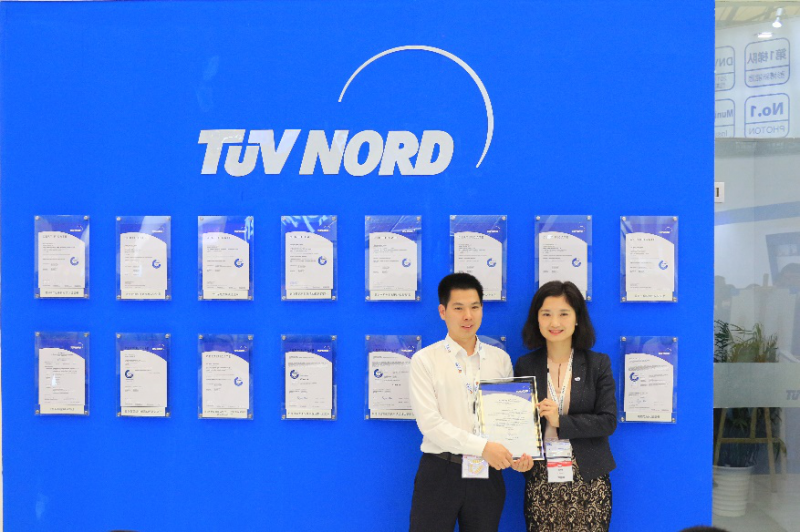 攜手共進(jìn)，共創(chuàng)未來 TV北德以新材料技術(shù)研發(fā)，助力光伏企業(yè)再創(chuàng)輝煌